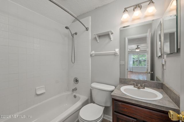 565 GRAND PARKE Drive, St. Johns, FL 32259