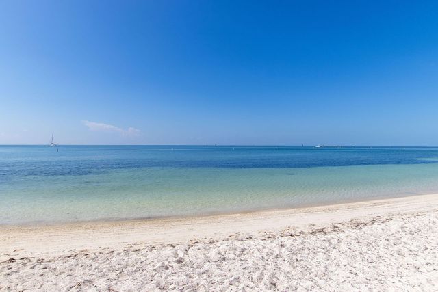 S 222 Anglers Drive, Marathon, FL 33050