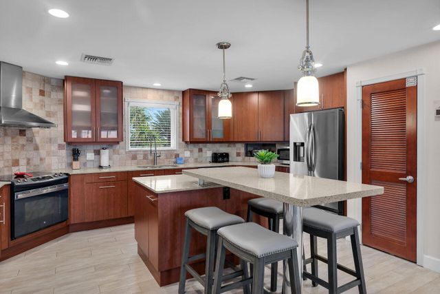 S 222 Anglers Drive, Marathon, FL 33050