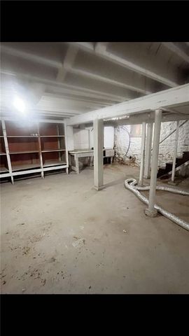 5341 Wayne Avenue, Kansas City, MO 64110