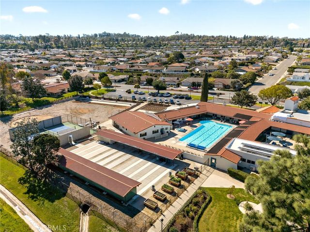 16731 San Salvador Rd, San Diego, CA 92128