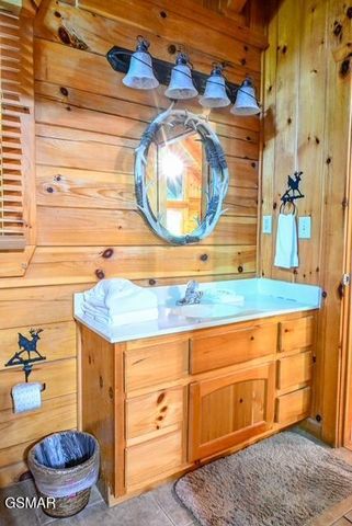 909 Ridgefield Drive, Sevierville, TN 37876