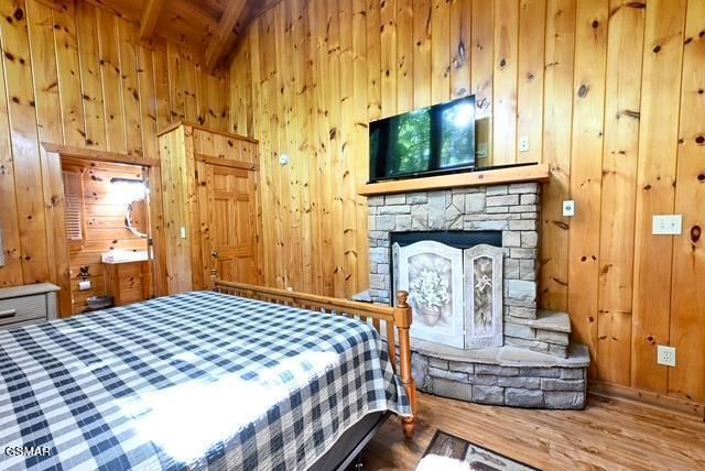 909 Ridgefield Drive, Sevierville, TN 37876