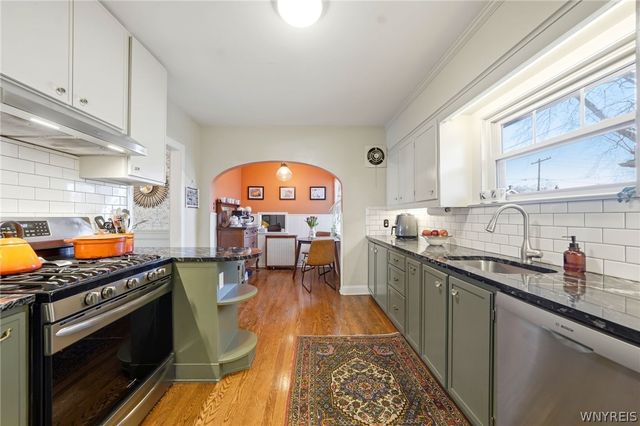 44 Kenton Road, Tonawanda, NY 14217