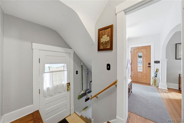 44 Kenton Road, Tonawanda, NY 14217