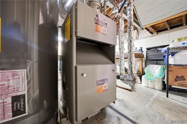 44 Kenton Road, Tonawanda, NY 14217