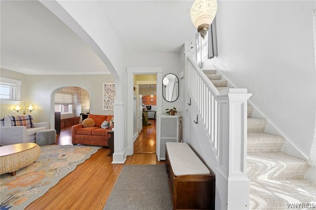 44 Kenton Road, Tonawanda, NY 14217