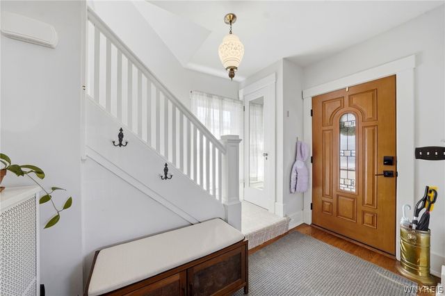 44 Kenton Road, Tonawanda, NY 14217