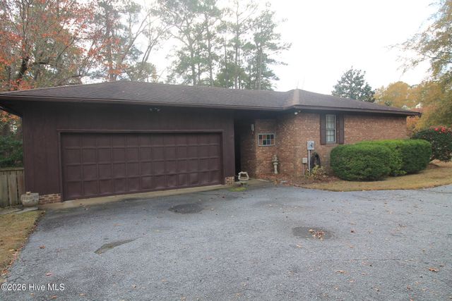 202 Haven Way S, Washington, NC 27889