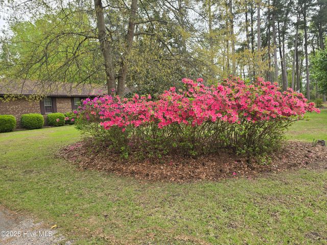 202 Haven Way S, Washington, NC 27889