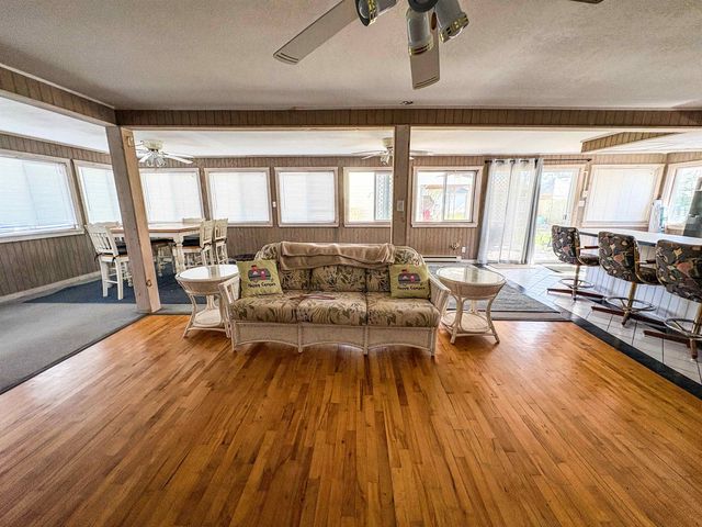 13014 Fenton Street, Fenton Twp, MI 48430