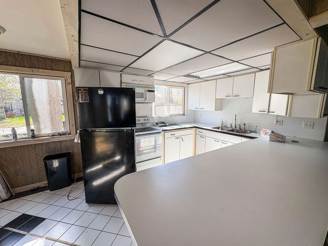 13014 Fenton Street, Fenton Twp, MI 48430