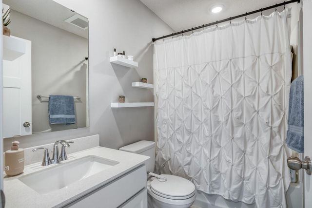 7337 183rd Street W, Lakeville, MN 55044