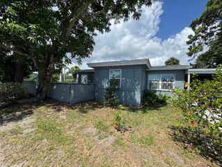 1801 N 25th Street, Fort Pierce, FL 34947