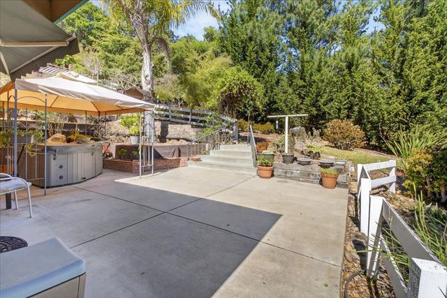 1222 Via Del Sol Road, Salinas, CA 93907