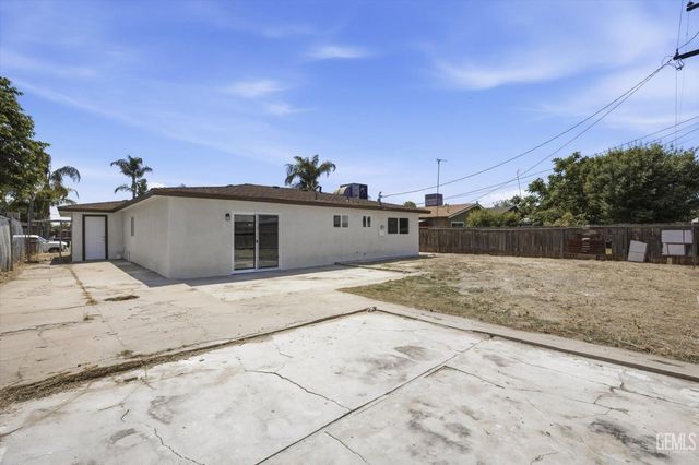 2508 Bernice Drive, Bakersfield, CA 93304