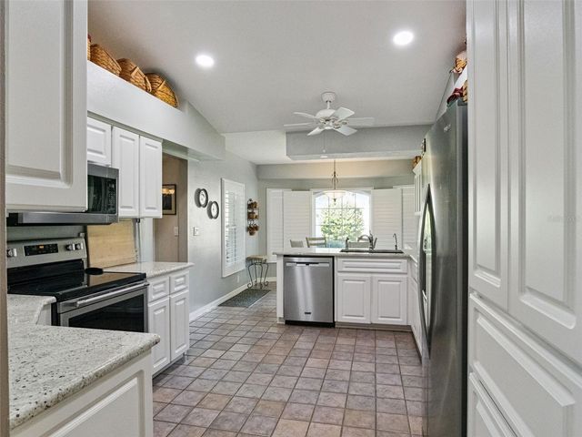 21142 EDINBOROUGH PLACE, Leesburg, FL 34748