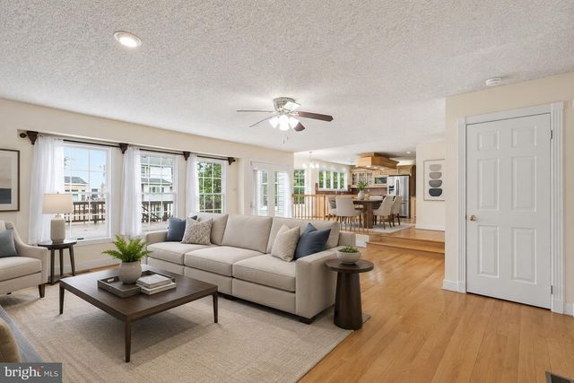 43252 PRESTON CT, Ashburn, VA 20147