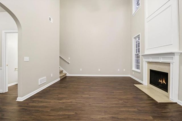 1029 Chatsworth Lane, Woodstock, GA 30189