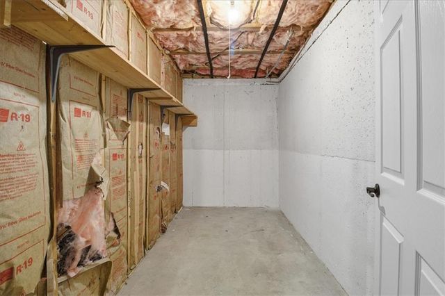 1029 Chatsworth Lane, Woodstock, GA 30189