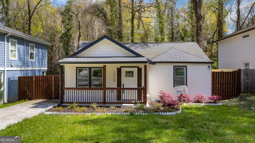 1318 Graymont Drive SW, Atlanta, GA 30310 — photo 2