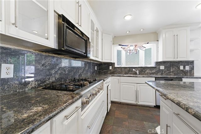 20853 Laurent Street, Chatsworth, CA 91311
