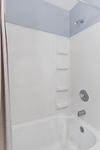 1706 S Delaware Avenue, Springfield, MO 65804