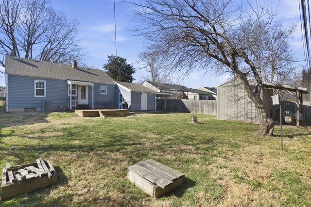 1706 S Delaware Avenue, Springfield, MO 65804