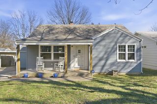 1706 S Delaware Avenue, Springfield, MO 65804