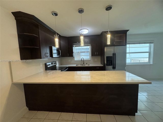 1221 SW 122nd Ave 104, Miami, FL 33184