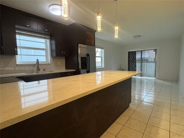 1221 SW 122nd Ave 104, Miami, FL 33184