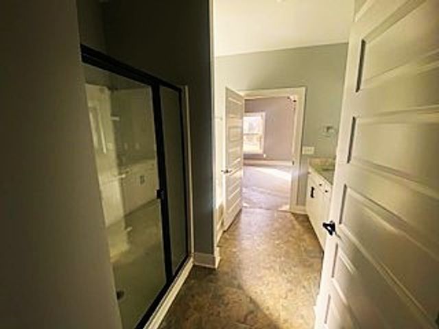 124 Grindstone Dr, Gallatin, TN 37066