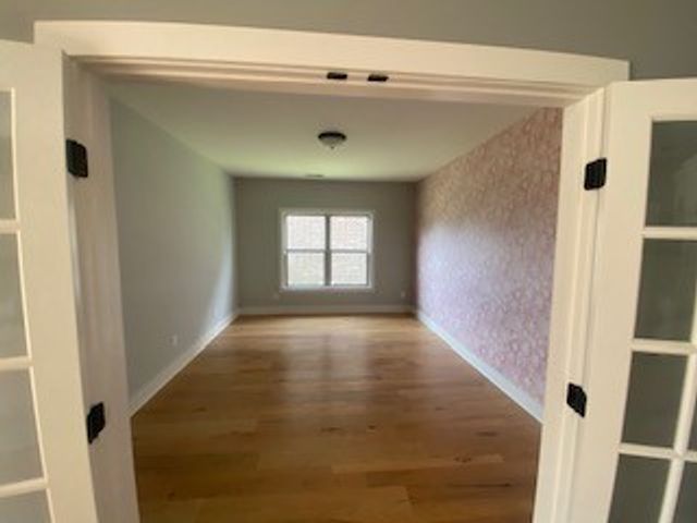 124 Grindstone Dr, Gallatin, TN 37066