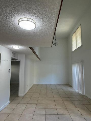 8600 SW 109th Avenue 4112, Miami, FL 33173