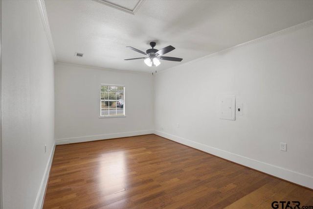 2428 Mckenzie Dr., Tyler, TX 75701