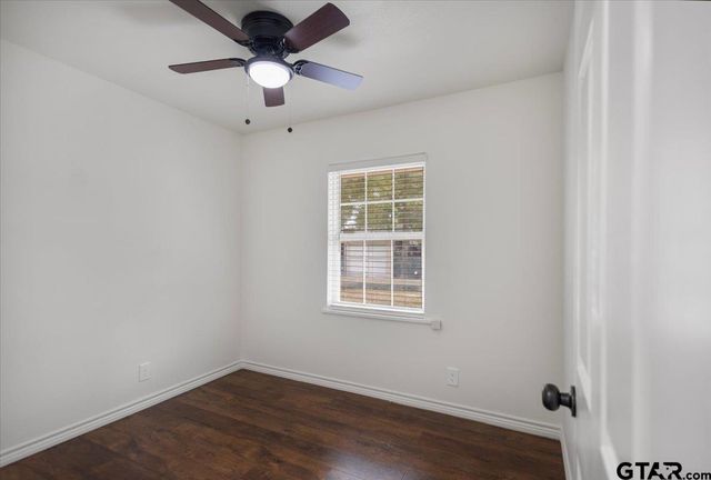 2428 Mckenzie Dr., Tyler, TX 75701