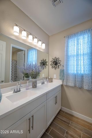 22231 N DANIEL Drive, Maricopa, AZ 85138