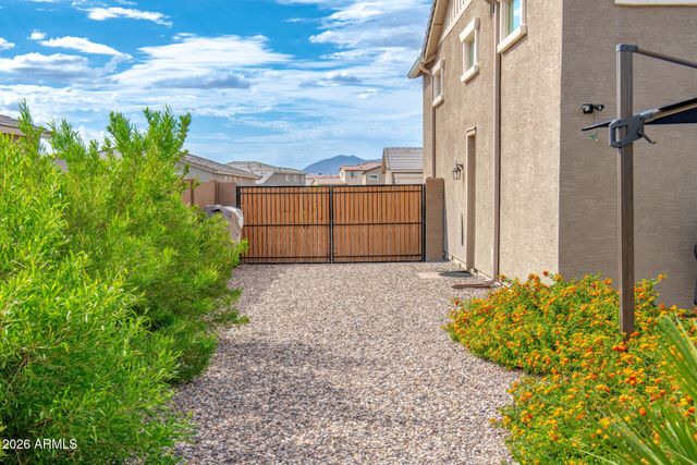 22231 N DANIEL Drive, Maricopa, AZ 85138