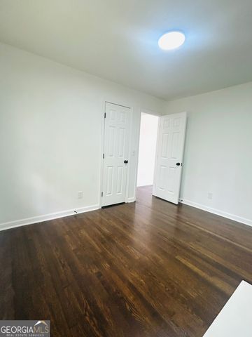 2344 Hollyridge Dr SW, Marietta, GA 30060