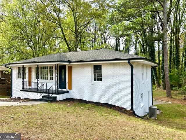 2344 Hollyridge Dr SW, Marietta, GA 30060