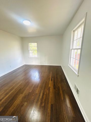 2344 Hollyridge Dr SW, Marietta, GA 30060