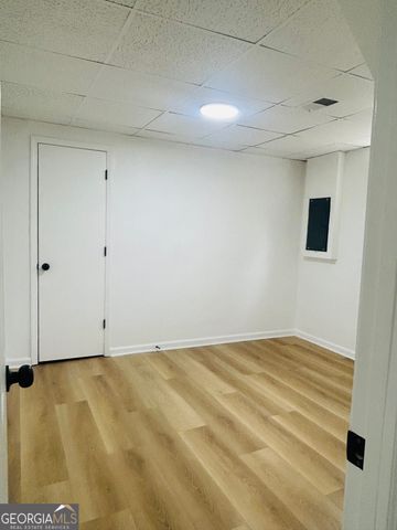 2344 Hollyridge Dr SW, Marietta, GA 30060