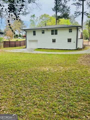 2344 Hollyridge Dr SW, Marietta, GA 30060