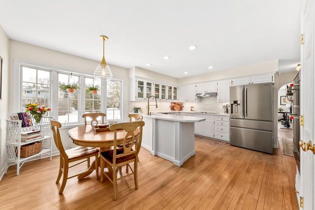 17740 Lisa LANE, Brookfield, WI 53045