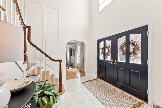 17740 Lisa LANE, Brookfield, WI 53045