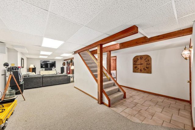 17740 Lisa LANE, Brookfield, WI 53045