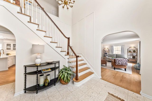 17740 Lisa LANE, Brookfield, WI 53045