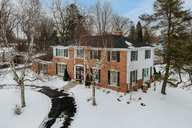 17740 Lisa LANE, Brookfield, WI 53045