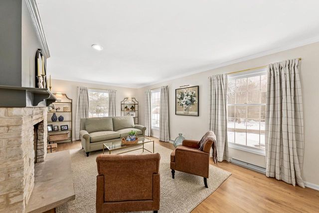 17740 Lisa LANE, Brookfield, WI 53045