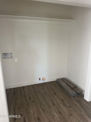 1324 E HALL Street, Tempe, AZ 85281